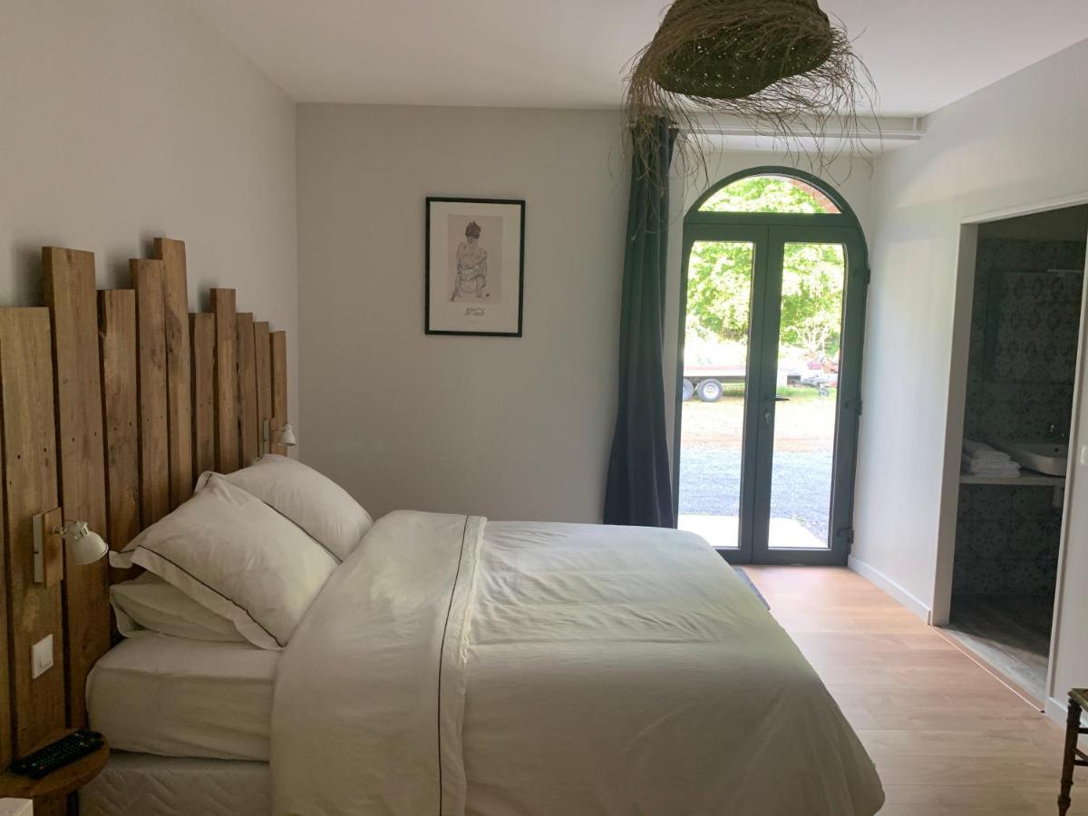 Chambres D'Hotes De La Pilatiere Persac Экстерьер фото